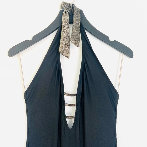 Red Carter Black strappy one piece - Picture 6 of 8